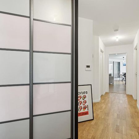 Spacious And Bright Apartment บอร์โด ภายนอก รูปภาพ