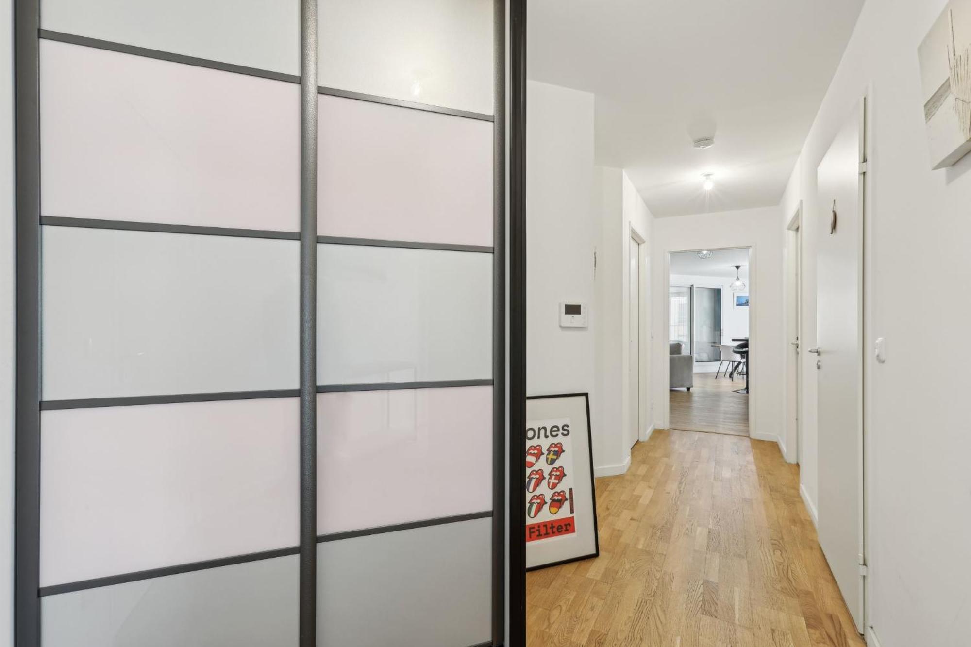 Spacious And Bright Apartment บอร์โด ภายนอก รูปภาพ