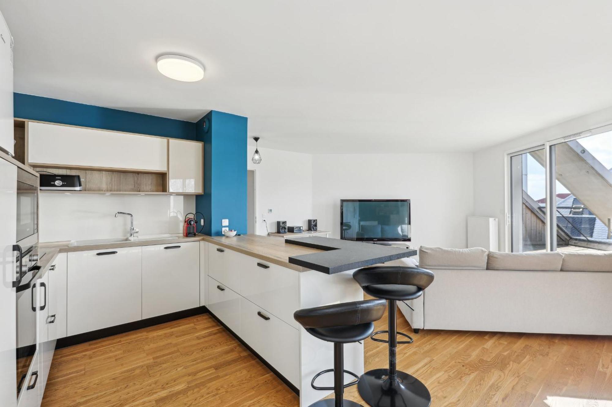 Spacious And Bright Apartment บอร์โด ภายนอก รูปภาพ